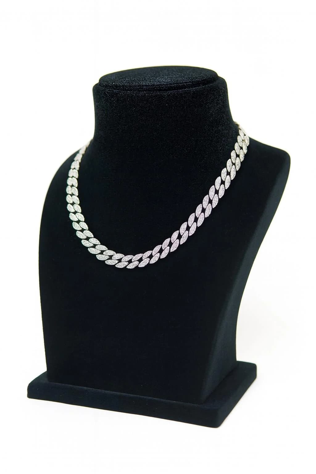 Men's Cuban Neckpiece