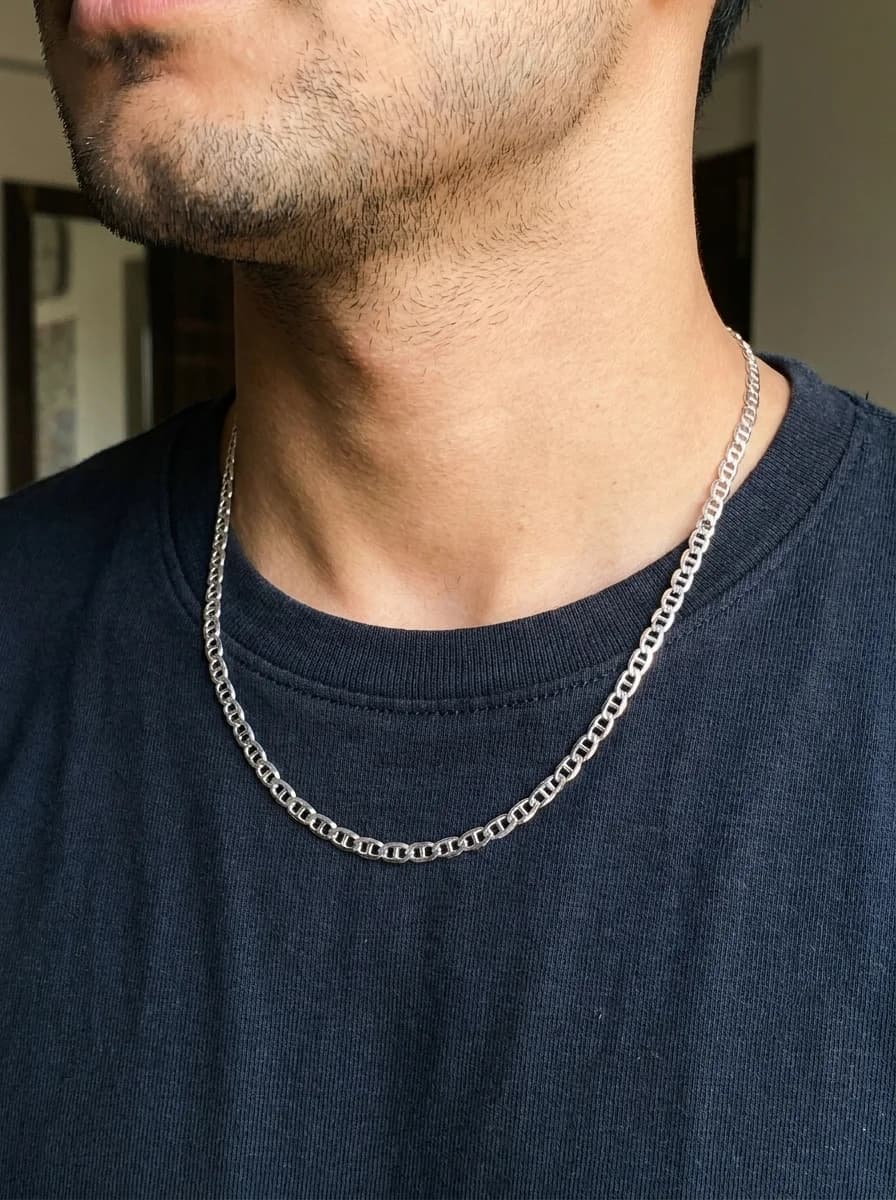 Modern Silver Link Chain Necklace