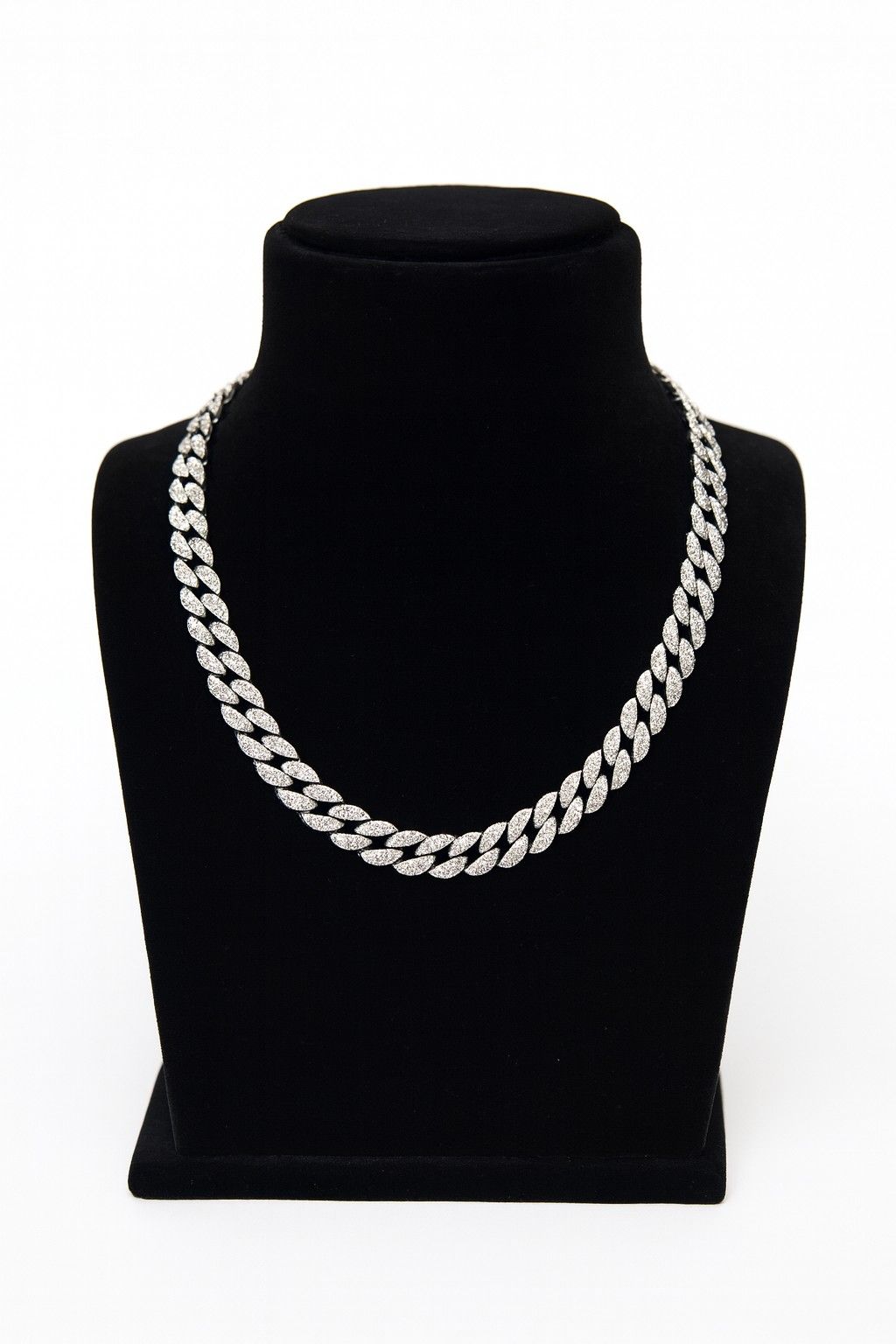 Men's Cuban Neckpiece