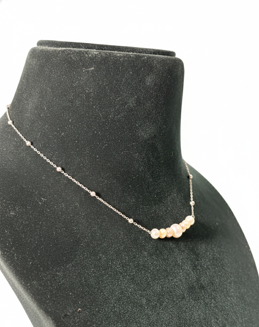 Avon Opulent Glow Silver Necklace.